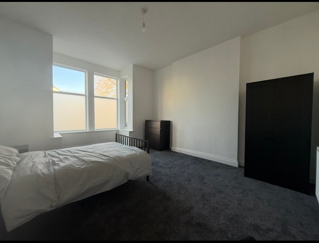 1  NEW house share room in Paignton available NOW Main Photo
