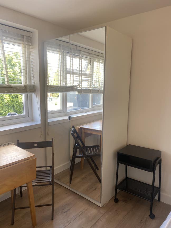 Studio in Hanger Lane  Main Photo