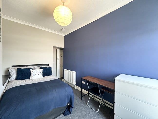 Modern, Affordable Shared Living in Castleford Main Photo