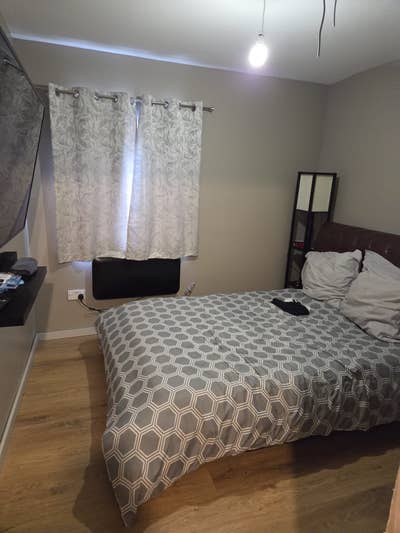 Large Double Room with private En-suite bathroom Main Photo