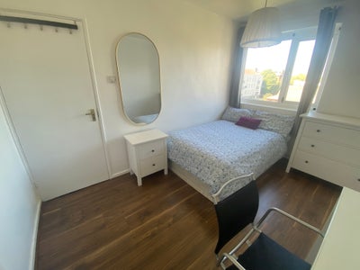 From 11Th October! Amazing Room! Shoreditch! Main Photo