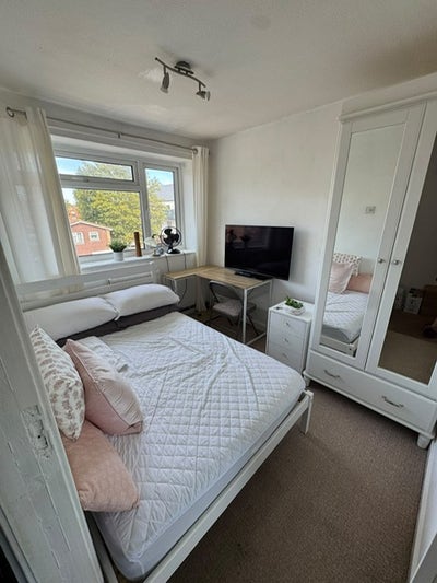 Room in homely house share near surbiton station  Main Photo