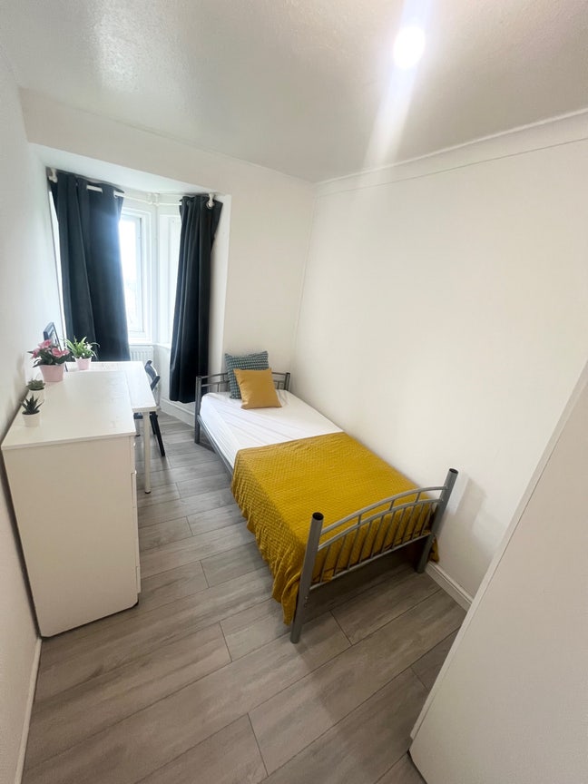 *Big Single Room in a Great Environment  Main Photo