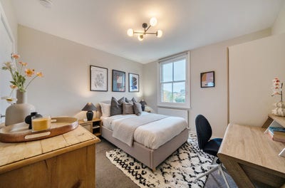 Stunning En-Suite Room by Clapham Common Tube  Main Photo
