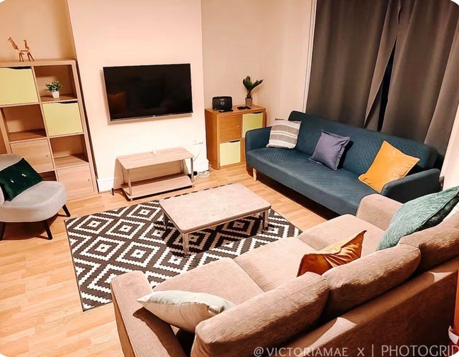 Cozy 2 Bedroom Flat for Air BnB Main Photo