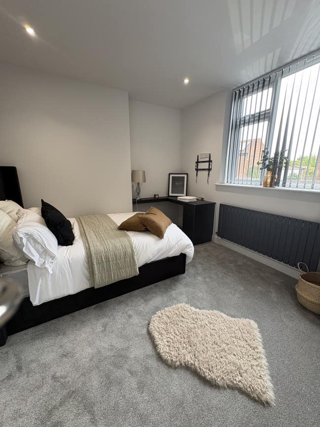 Stunning Brand New Ground Floor En-Suite room  Main Photo