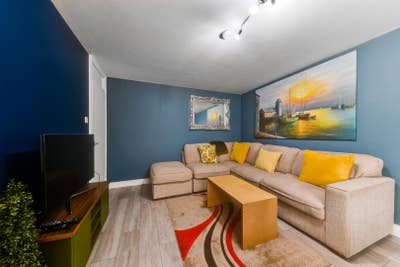 2 Bedroom Flat - Barking - Great Location  Main Photo