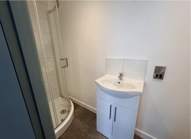 😃 Very Affordable Rooms • 0 Deposit Option (44Pr) Main Photo