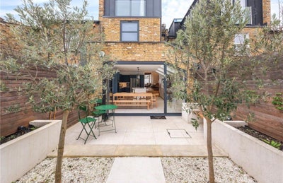 New House between Brixton and Clapham  Main Photo