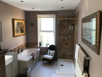 Beautiful double room in large comfortable house Main Photo