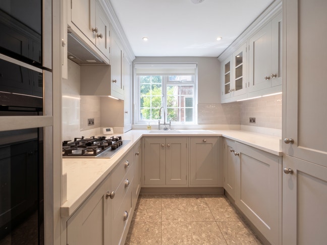 A beautiful 2 bedroom property in Highgate N6 Main Photo