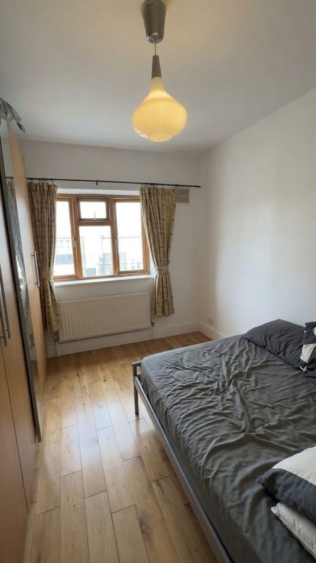 A Double room in Peckham Park Road Main Photo