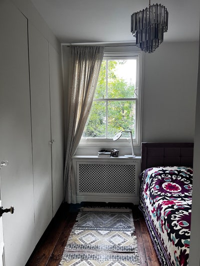En suite toilet  bedroom Chelsea  Main Photo