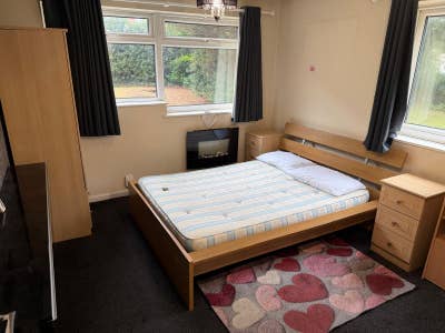Large Double Room in 2 Bedroom Flat, All Bill Inc Main Photo