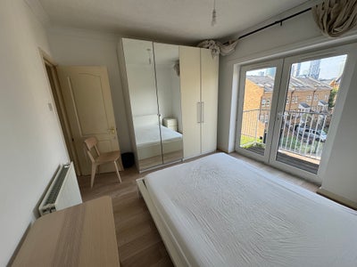 Double room is available for single occupant Main Photo