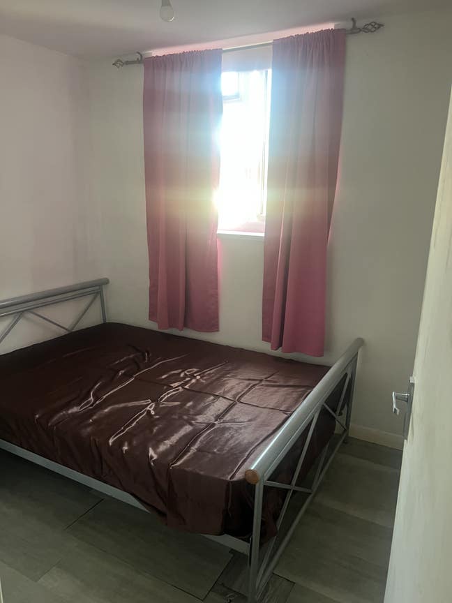 Single Room with a Double Bed Main Photo