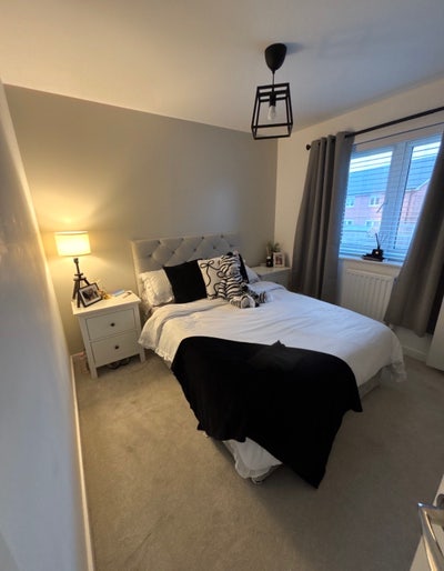 New build double bedroom with off street parking  Main Photo