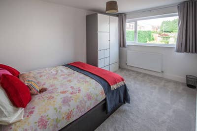 Newly Refurbished House Main Photo