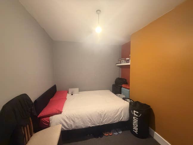 Female flat mate needed Main Photo