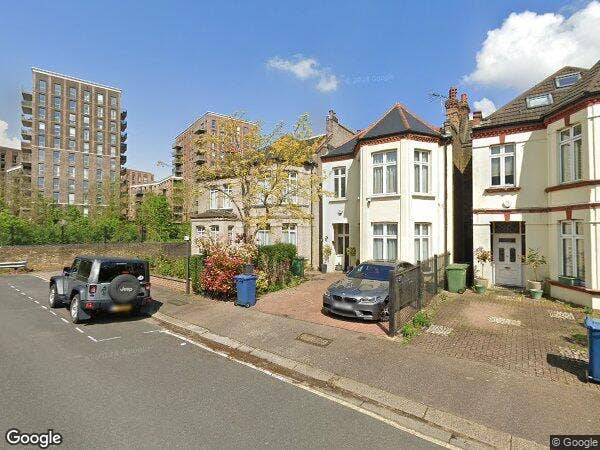 Beautiful 3 Bed House in Chadwell Heath, RM6  Main Photo