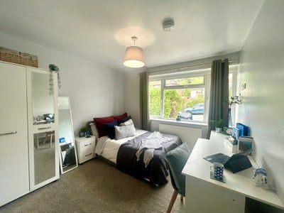 
👀 Stop Your Search! Your New Home Is Here 🏡
 Main Photo