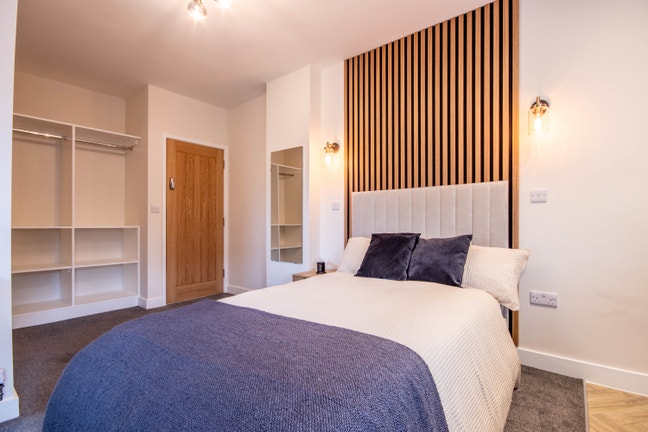 Studio Double Room To Rent  Main Photo