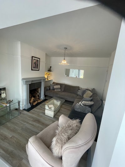Lovely Double Room in Sought After Location  Main Photo