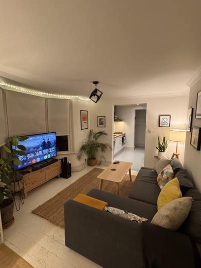 Spacious double room - Harringay - with garden! Main Photo