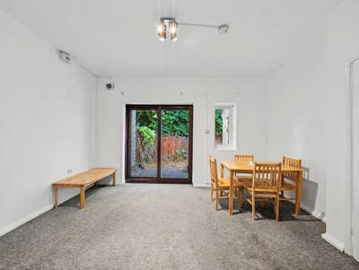 ***Spacious One Bedroom Bungalow to Rent in SE7*** Main Photo