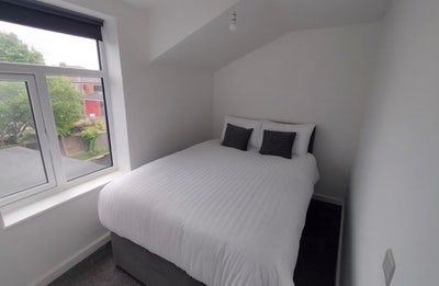 Studio Style Room &pound;220 pw all bills included Main Photo