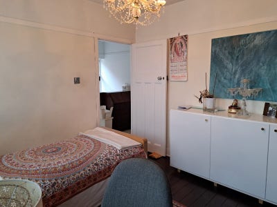 Affordable accommodation offered in Wembley Main Photo