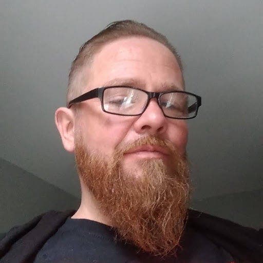 49 year old Male seeks a double room Main Photo