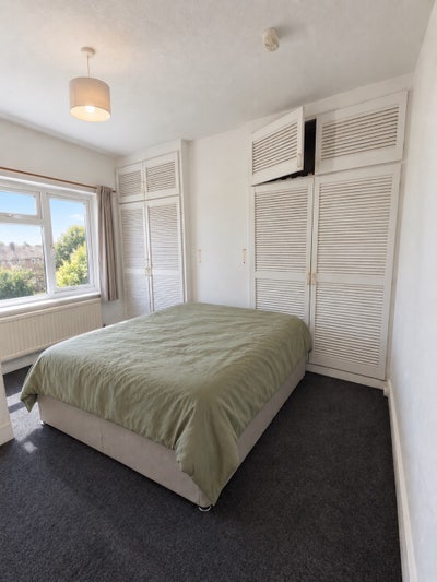 NW9 Double room + Single room avalibale …✅🔑🛋️ Main Photo