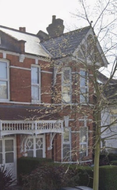 Double & Single Rooms Available in NW4 Main Photo