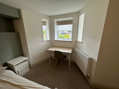 Ensuite Room in a Fully Refurbished 7 Bed Hmo Main Photo