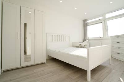 Newly Renovated 4 Bedroom Available In Shadwell Main Photo
