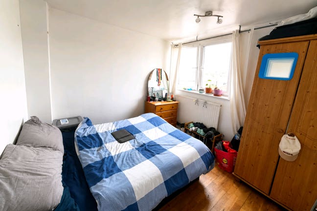 Amazing Rooms in Putney Bridge (6 Lc) Main Photo