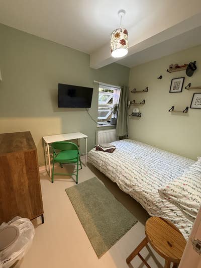 Double Room to Rent – Female preferred to share ou Main Photo