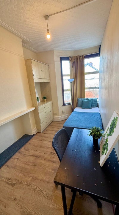 Single Room - Willesden Junction Main Photo