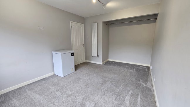 Bright Double Room in Clean 2-Bedroom Flat Main Photo
