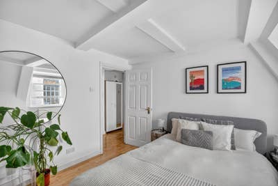 Beautiful One Bed in London Bridge - Short Let Main Photo