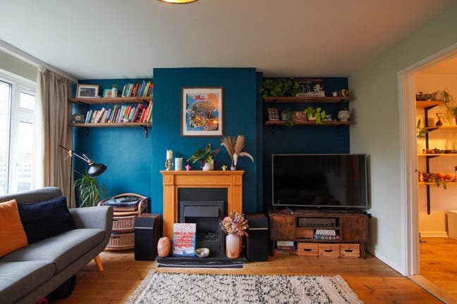 3 Bed Terraced House to rent - bills included  Main Photo