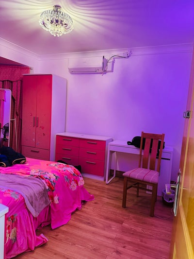 Lovely  Cozy DBL Room@N13 /New  Park  Avenue Main Photo