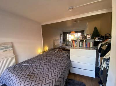 Room in Bethanl Green Share Main Photo