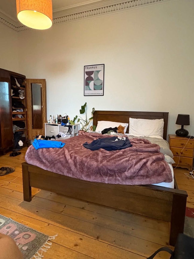 Gorgeous Apartment in West End  Main Photo