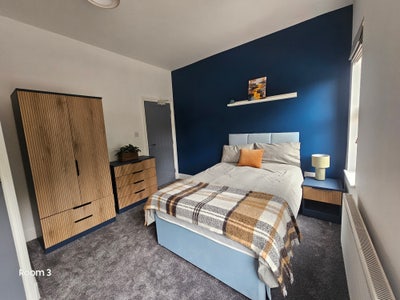 Great New En-suite Double rooms by Reading Centre Main Photo
