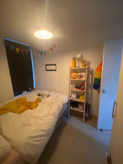 Room available house in Westferry! (GIRLS ONLY) Main Photo