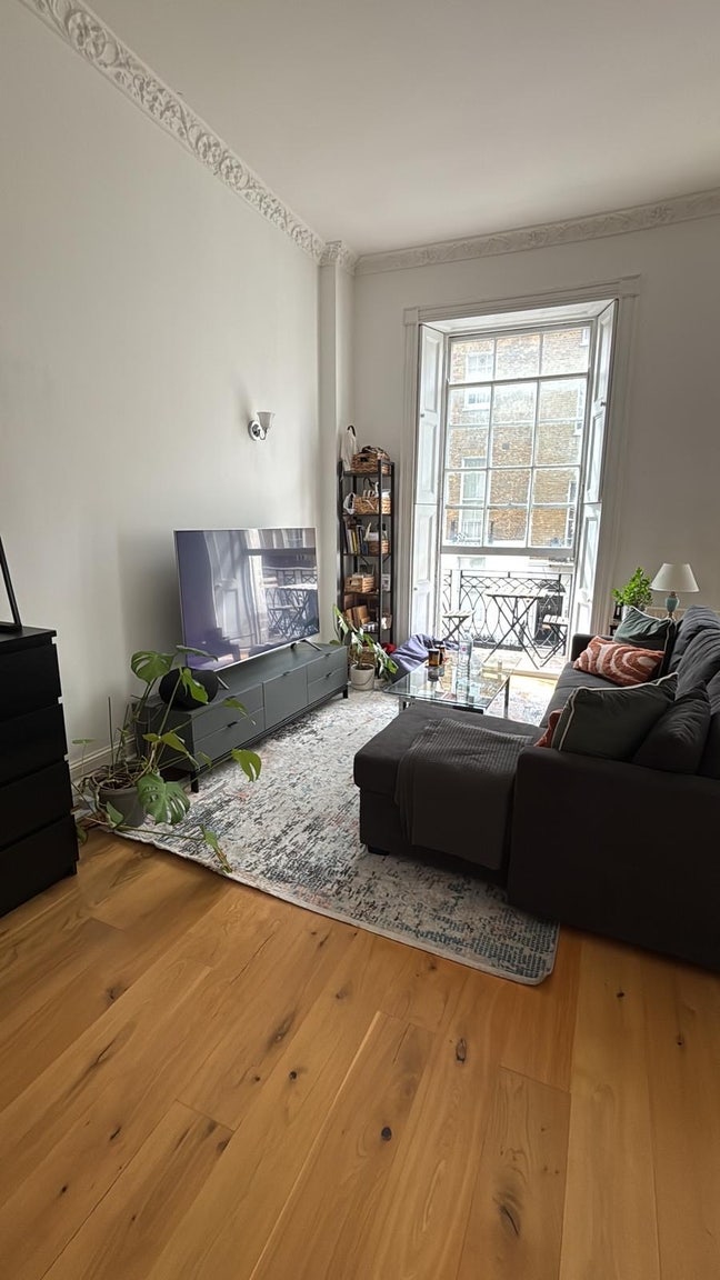 Double Bedroom in Stunning Marylebone Duplex  Main Photo