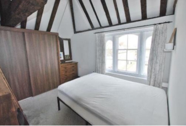 Beautiful flat in the centre of town Main Photo