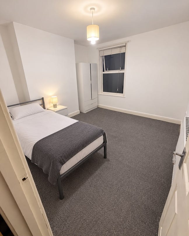 Specious room for female students pref Main Photo